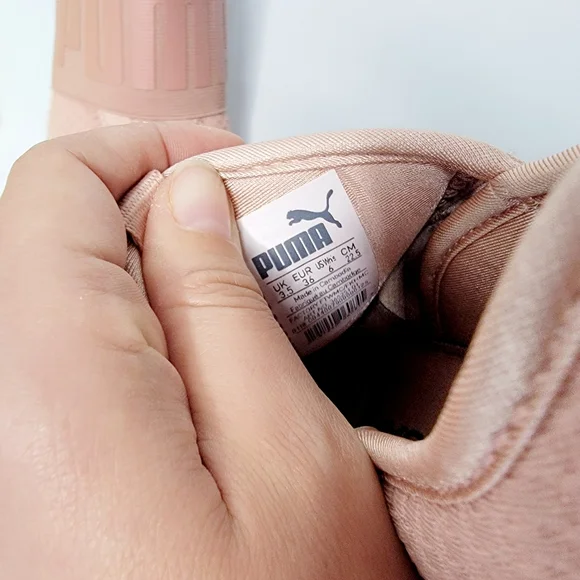 Puma Size 6 Elastic Slide On Pink Sneakers - Picture 4 of 5